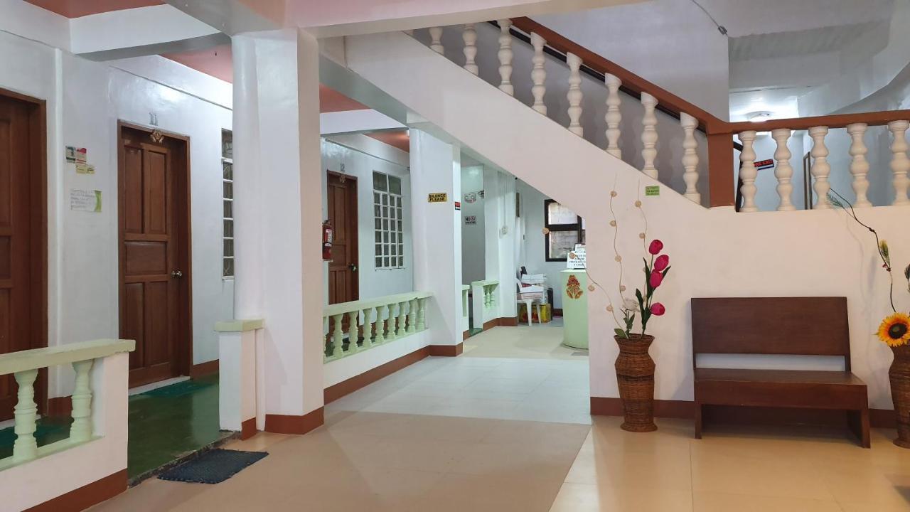 El Moro Beach Resort (Adults Only) Balabag  エクステリア 写真